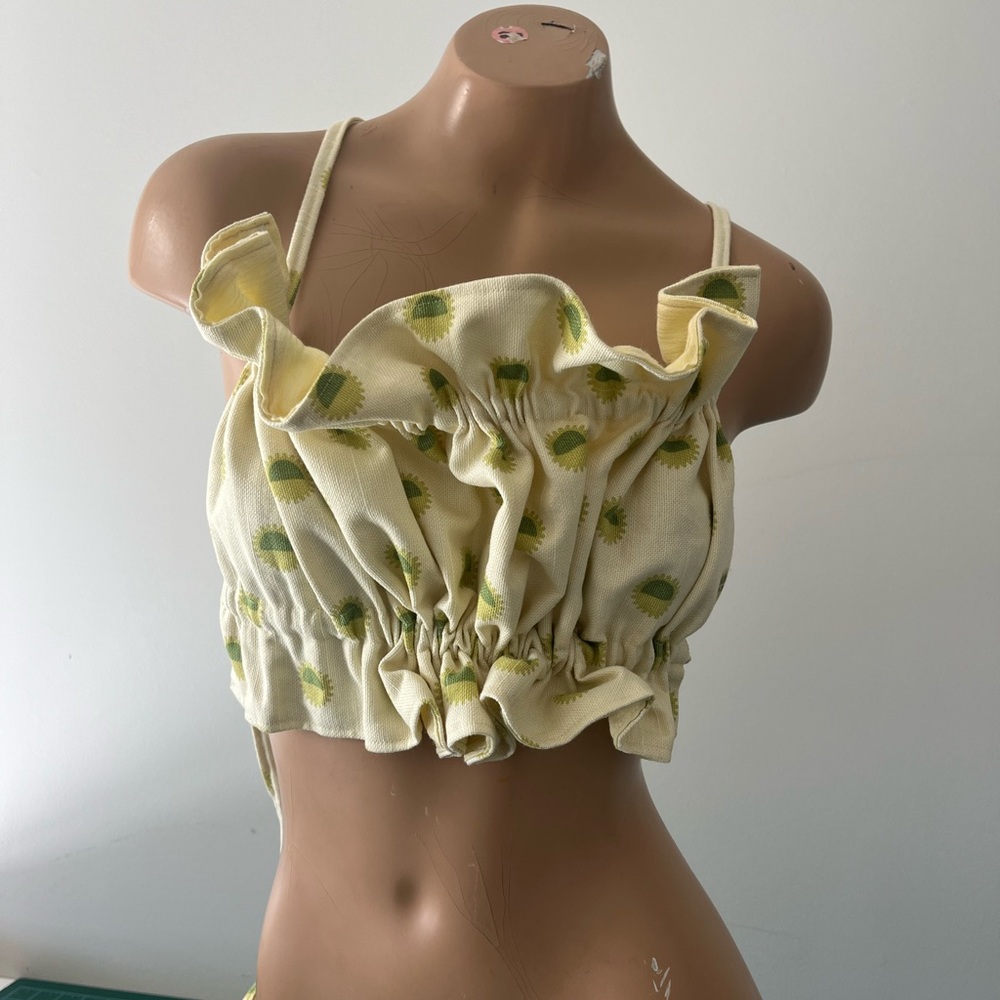 Vintage Handmade Floral Ruffle Crop Top - Yellow